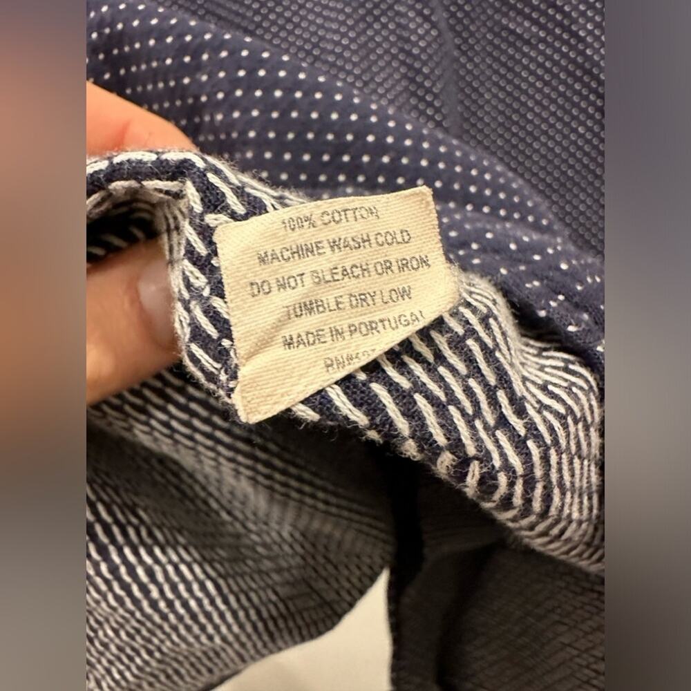 TAYLOR STITCH Polka Dot Button Down (size XS) - Picture 4 of 4